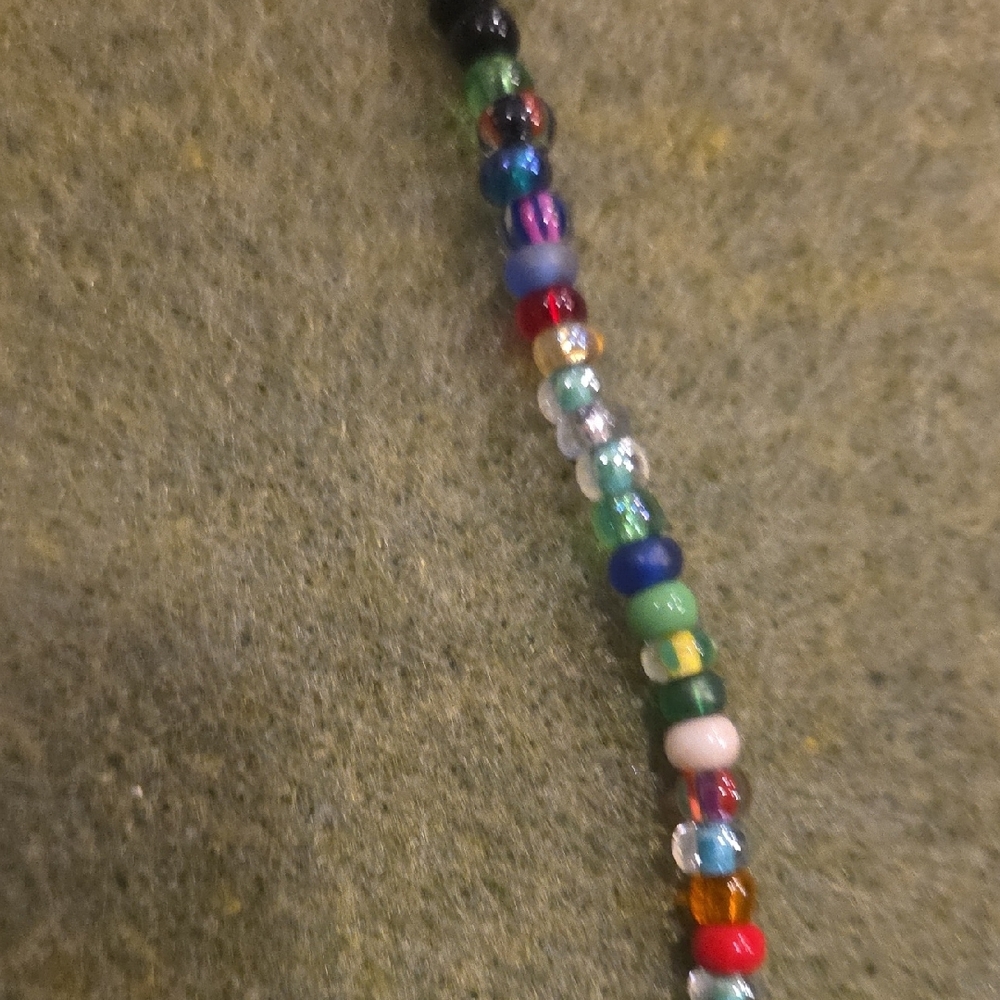 Multicolor Beaded Necklace - Picture 2 of 11